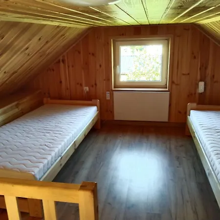 Drewniany Nad Morzem Caloroczny *