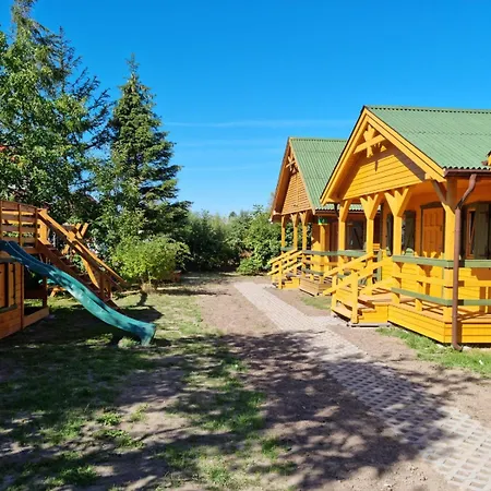 Drewniany Nad Morzem Caloroczny *