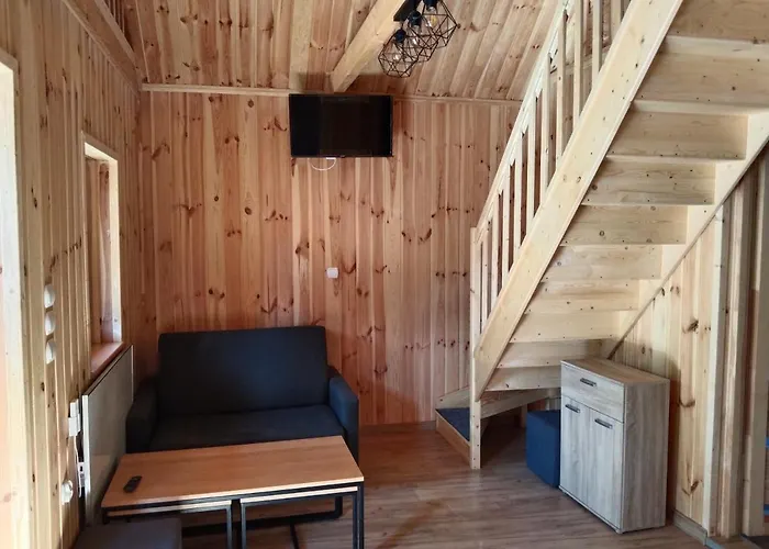 Drewniany Nad Morzem Caloroczny بيت للعطل